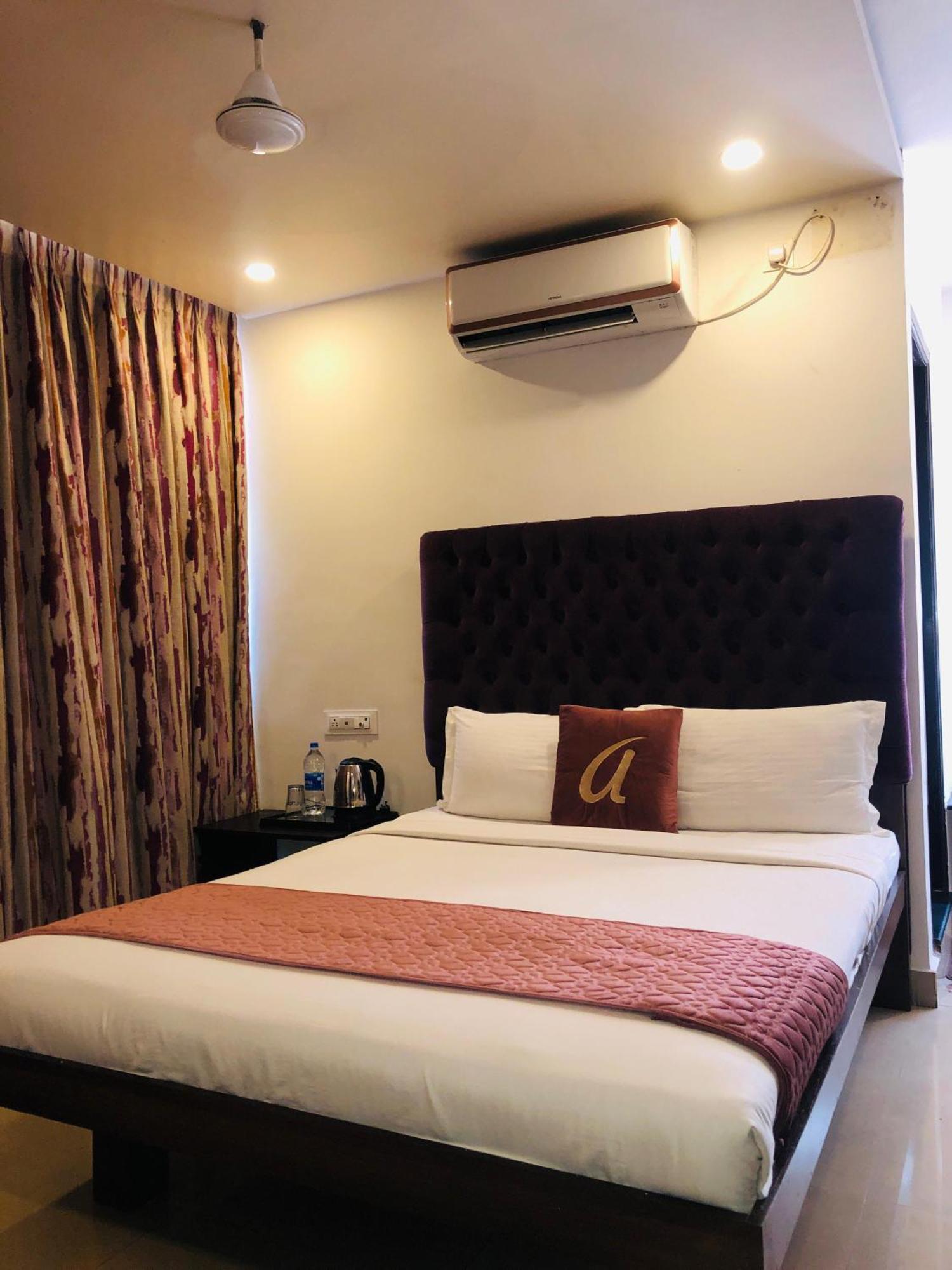 Astra Hotels & Suites - Hsr Layout Sector 1, Near Ecospace Bellandur Bangalore Extérieur photo